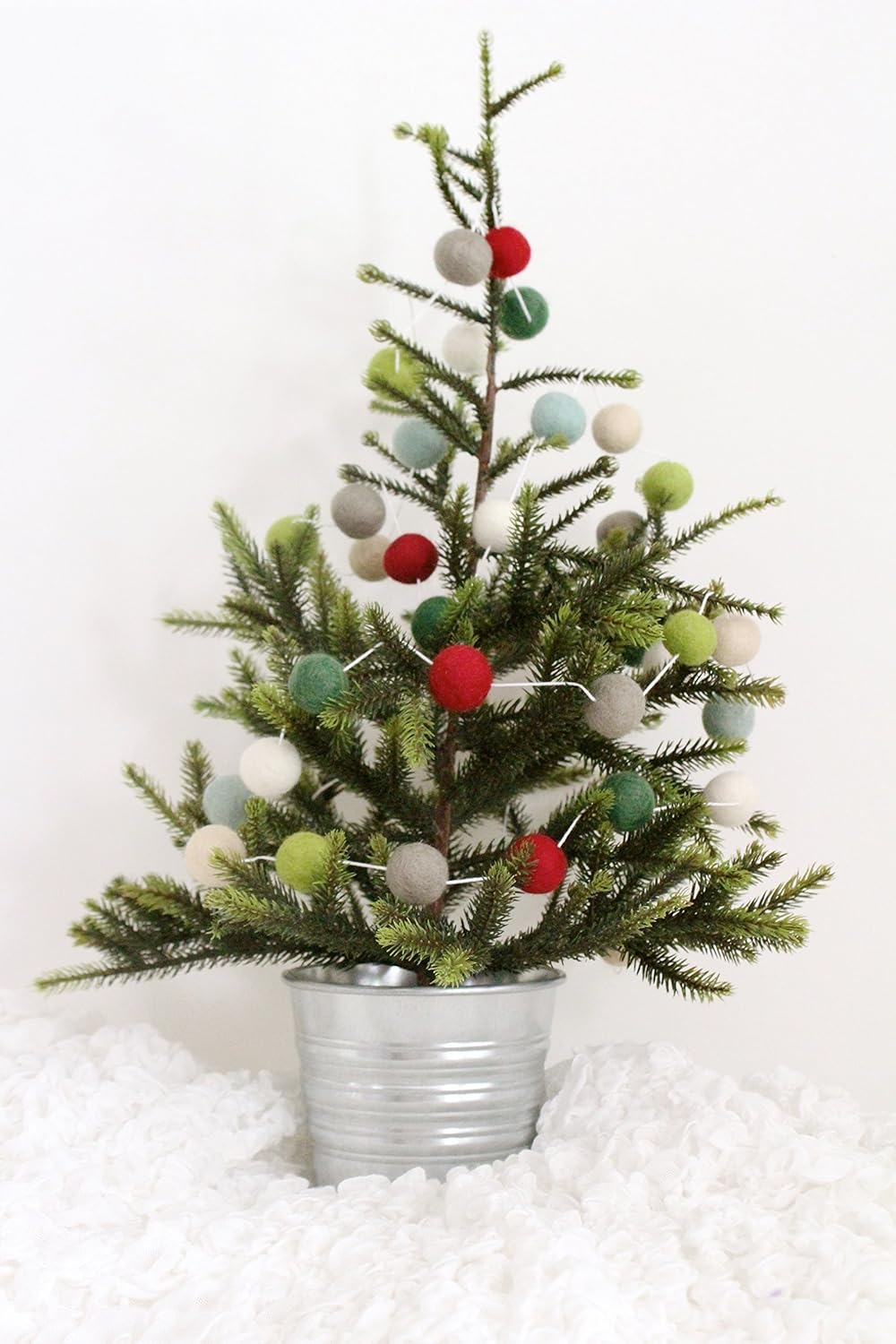 "I'll be Home for Christmas" Handmade Christmas Felt Ball Garland by Sheep Farm Felt- Red Green Mint Gray White Cream Christmas Tree trim. 2.5 cm balls.